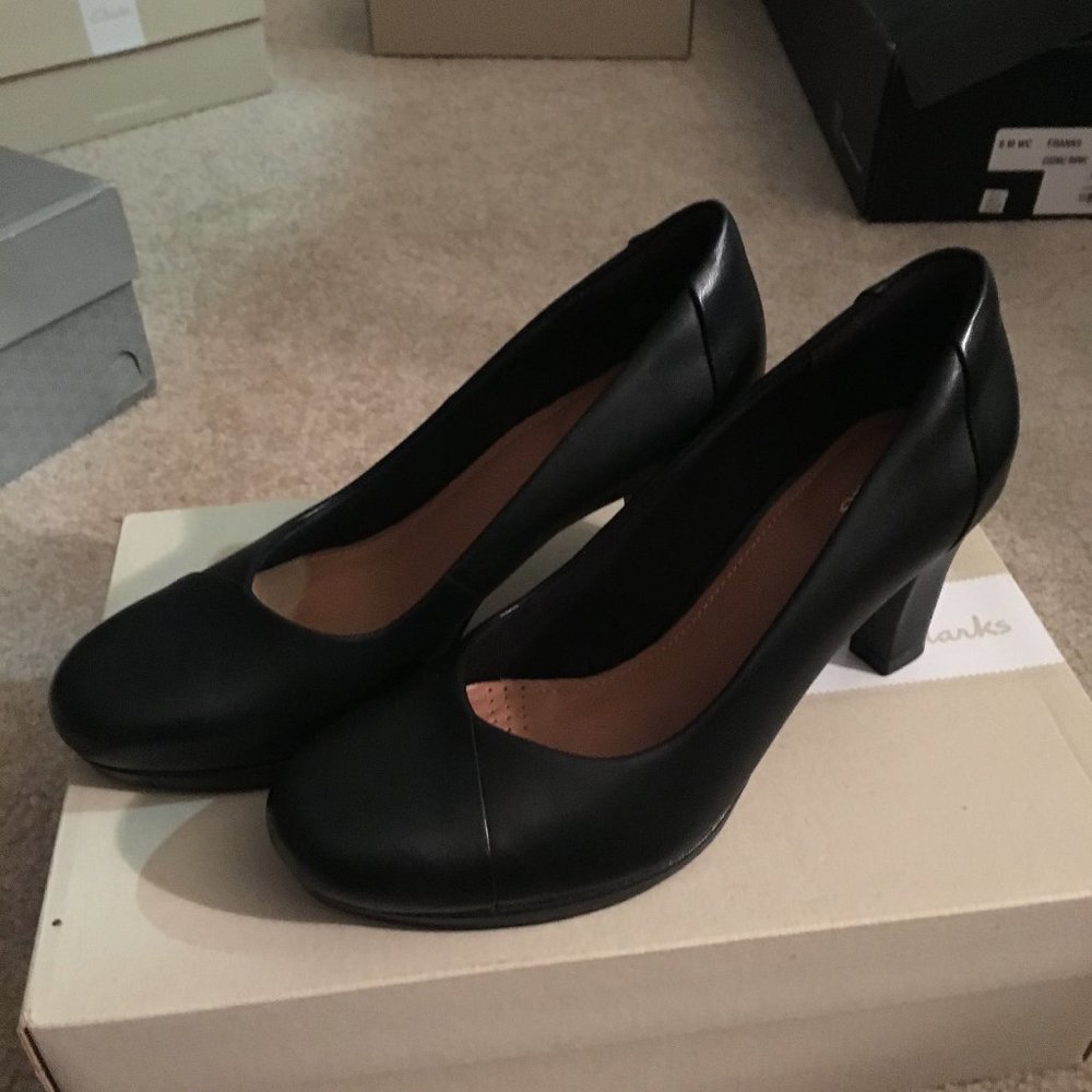 LEATHER WORK PUMP - Picture 2 of 4